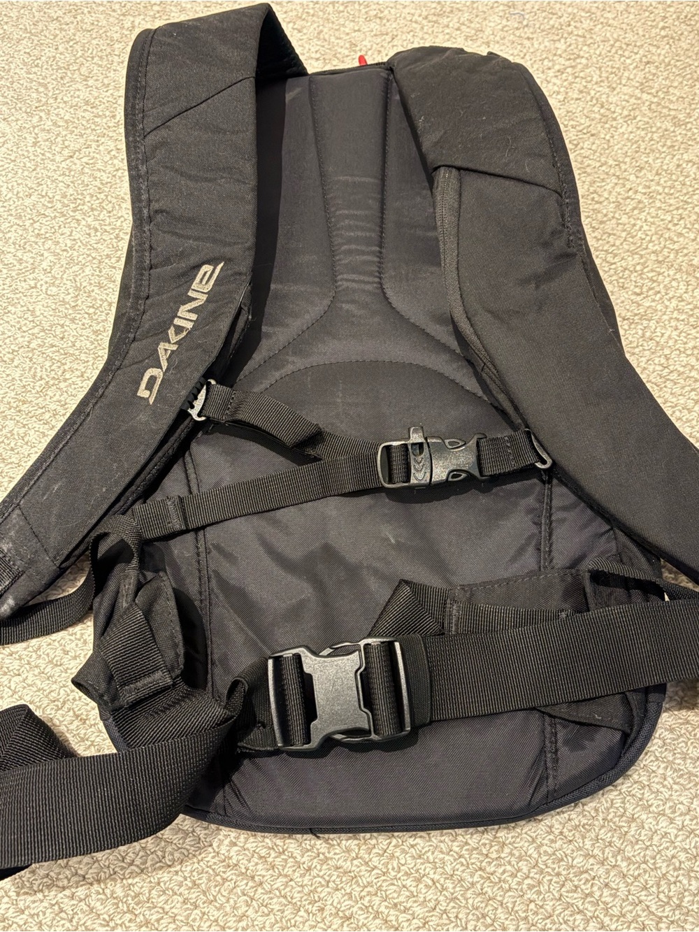 Dakine Black Backpack - Picture 3 of 5
